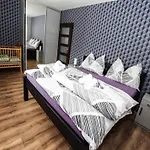 In Fren Tat Near & Jacuzzi Villa Frenštát pod Radhoštěm