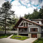 Villa In Fren Tat Near & Jacuzzi